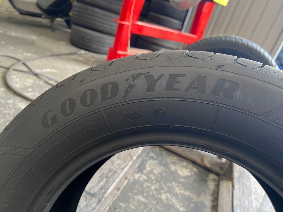 Opona letnia 195/65/R15 Goodyear EfficientGrip Performance 2 - 1 szt