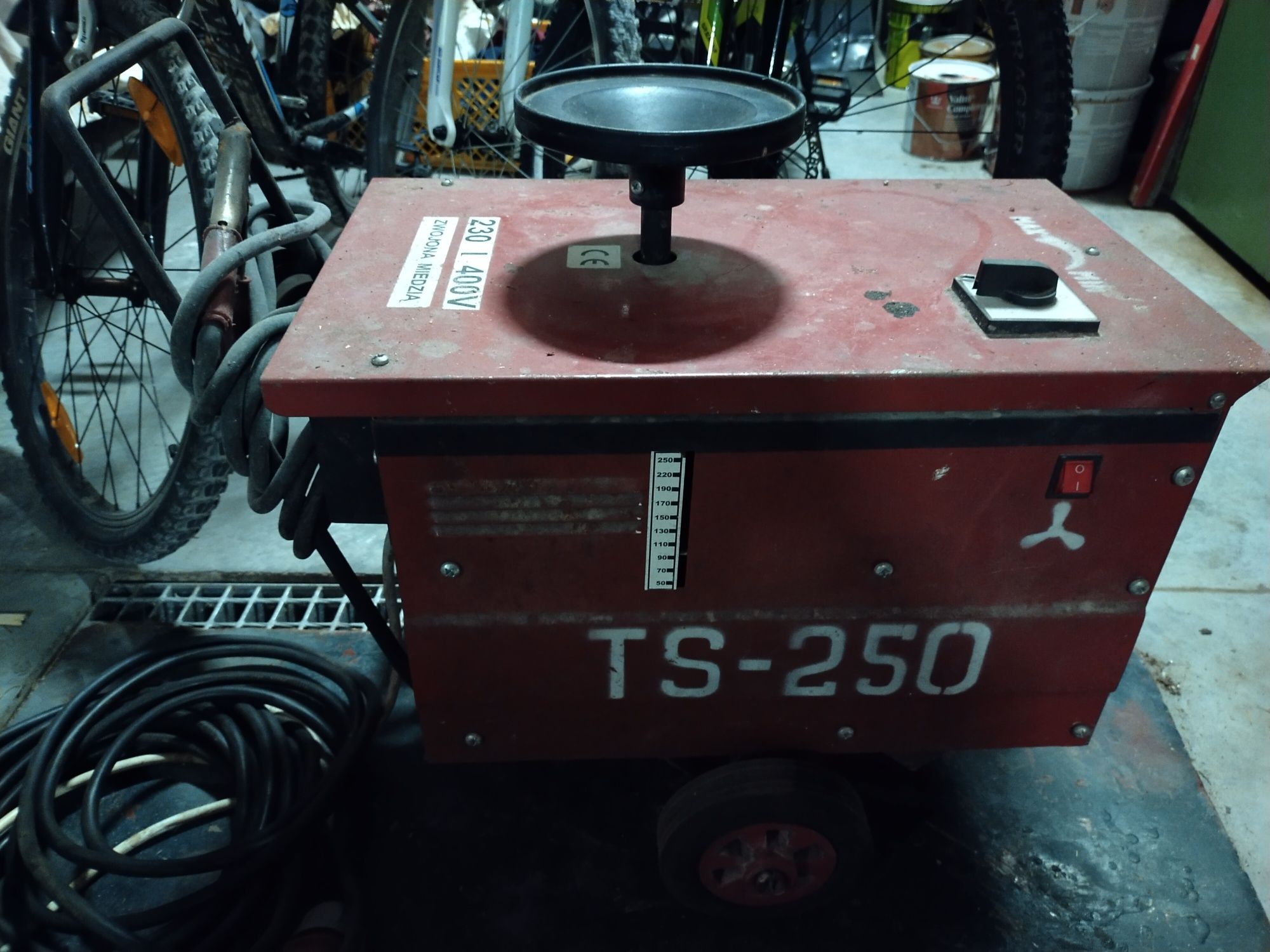 Spawarka, transformator spawalniczy TS-250