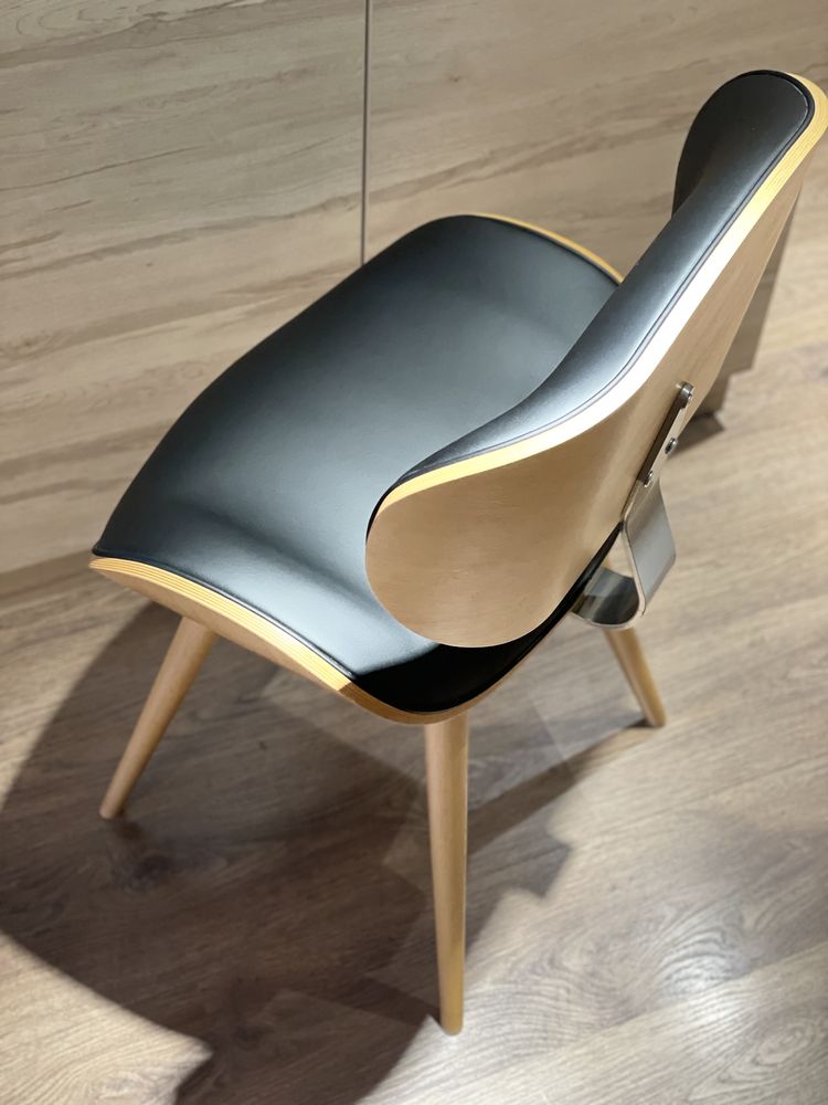 Krzesło Ample Dąb tapicerowane drewniane designerskie okrągłe nogi