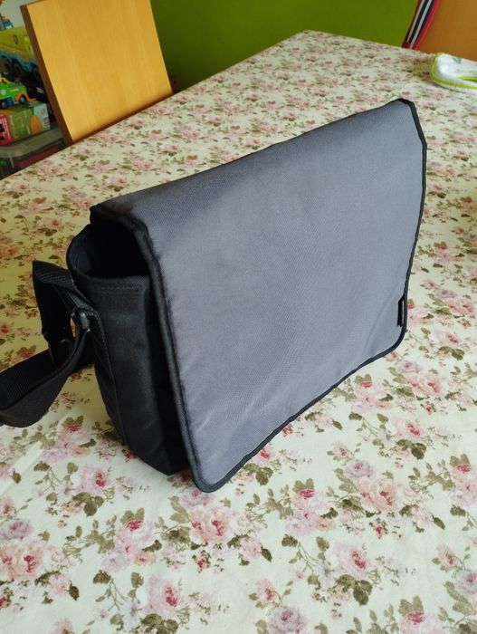 Mala para fraldas bebê