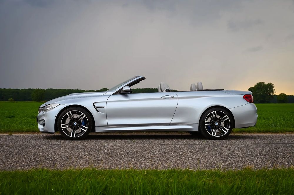 BMW M4 BMW M4 F83 Cabrio