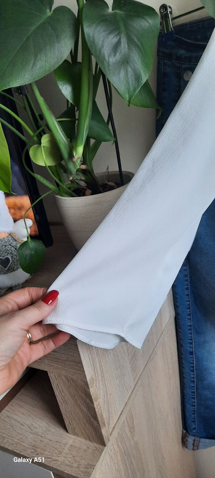 Biała bluzka lekko rozszerzana rękawy Asos Boho