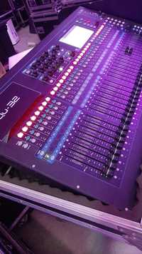 Allen & Heath QU32