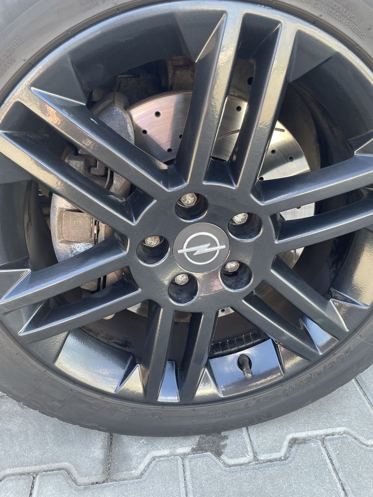 Opel Signum 3.2V6 w dobrym stanie