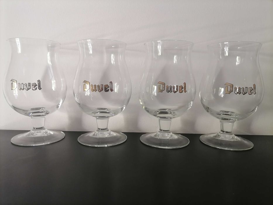 Copos de cerveja Duvel