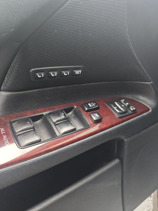 Lexus IS 220D MarK Levinson