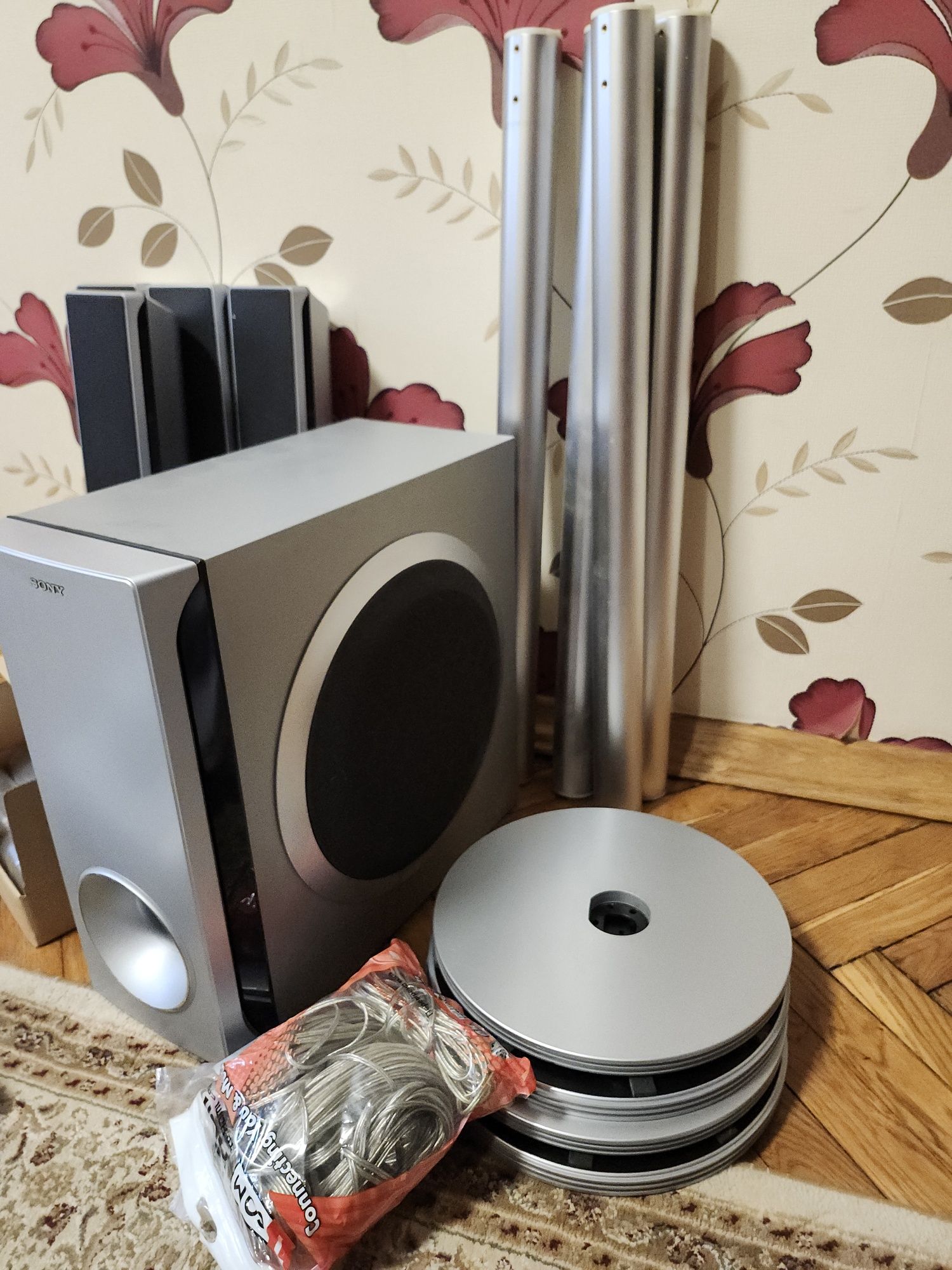 Система домашнього кінотеатру Sony Speaker System SS-TS46