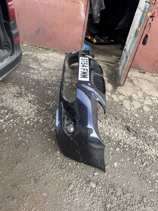 Передній M тех бампер bmw e60 e61