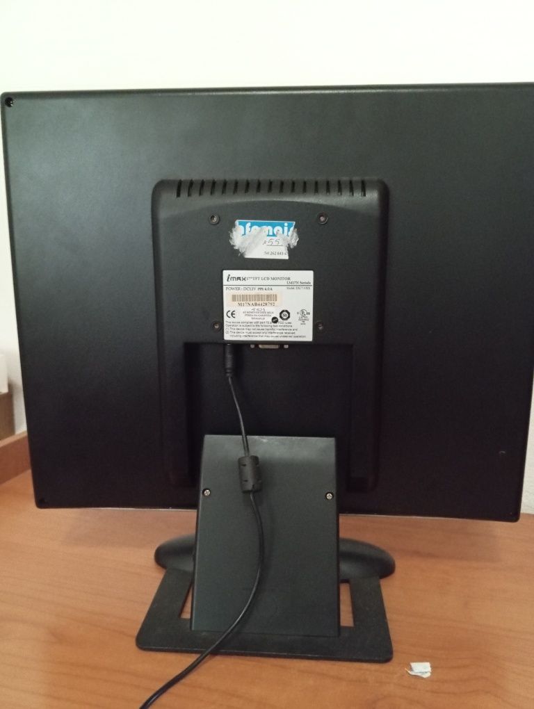 Ecrã de computador para torre