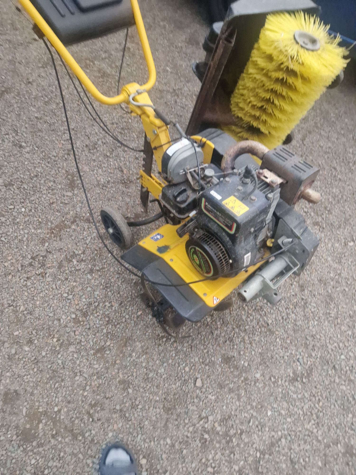 Glebogryzarka spalinowa zamiatarka texas typ future 2002 KAWA 5.2 hp k