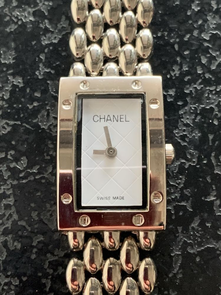 Zegarek damski nowy srebrny kwarcowy Chanel