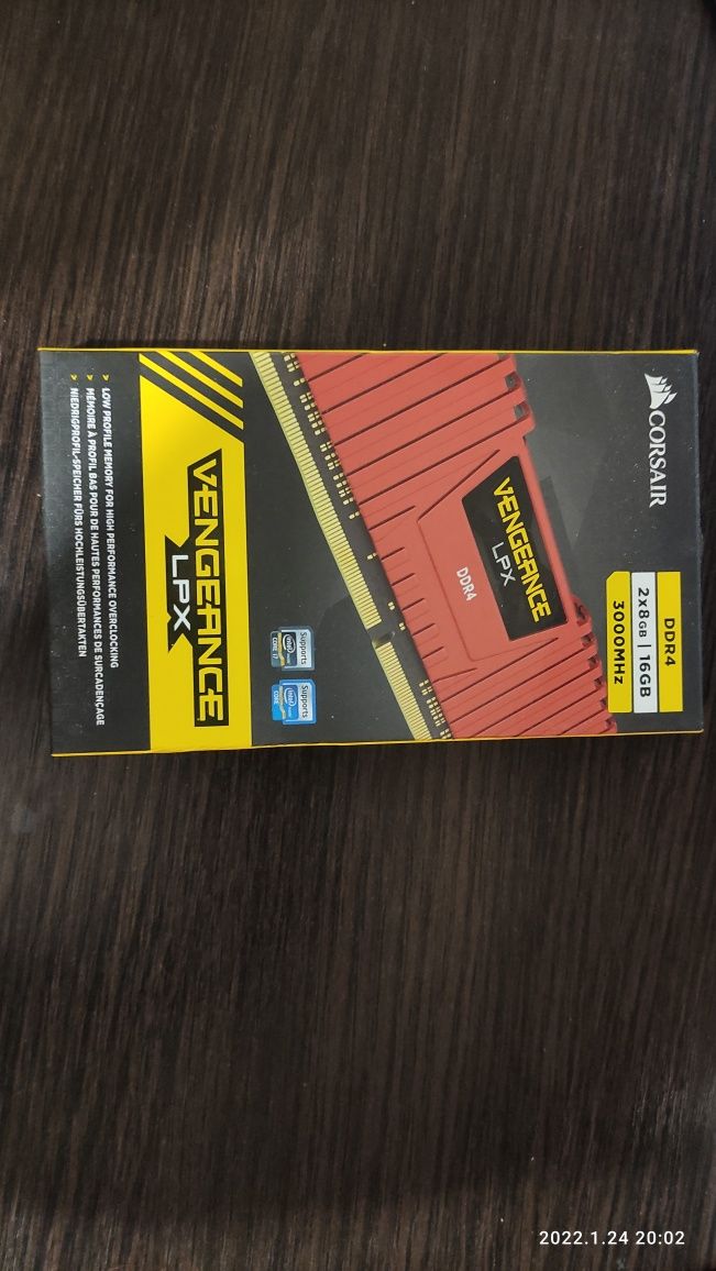 DDR4 3000MHZ 16GB kit (2*8)  Corsair Vengeance Lpx