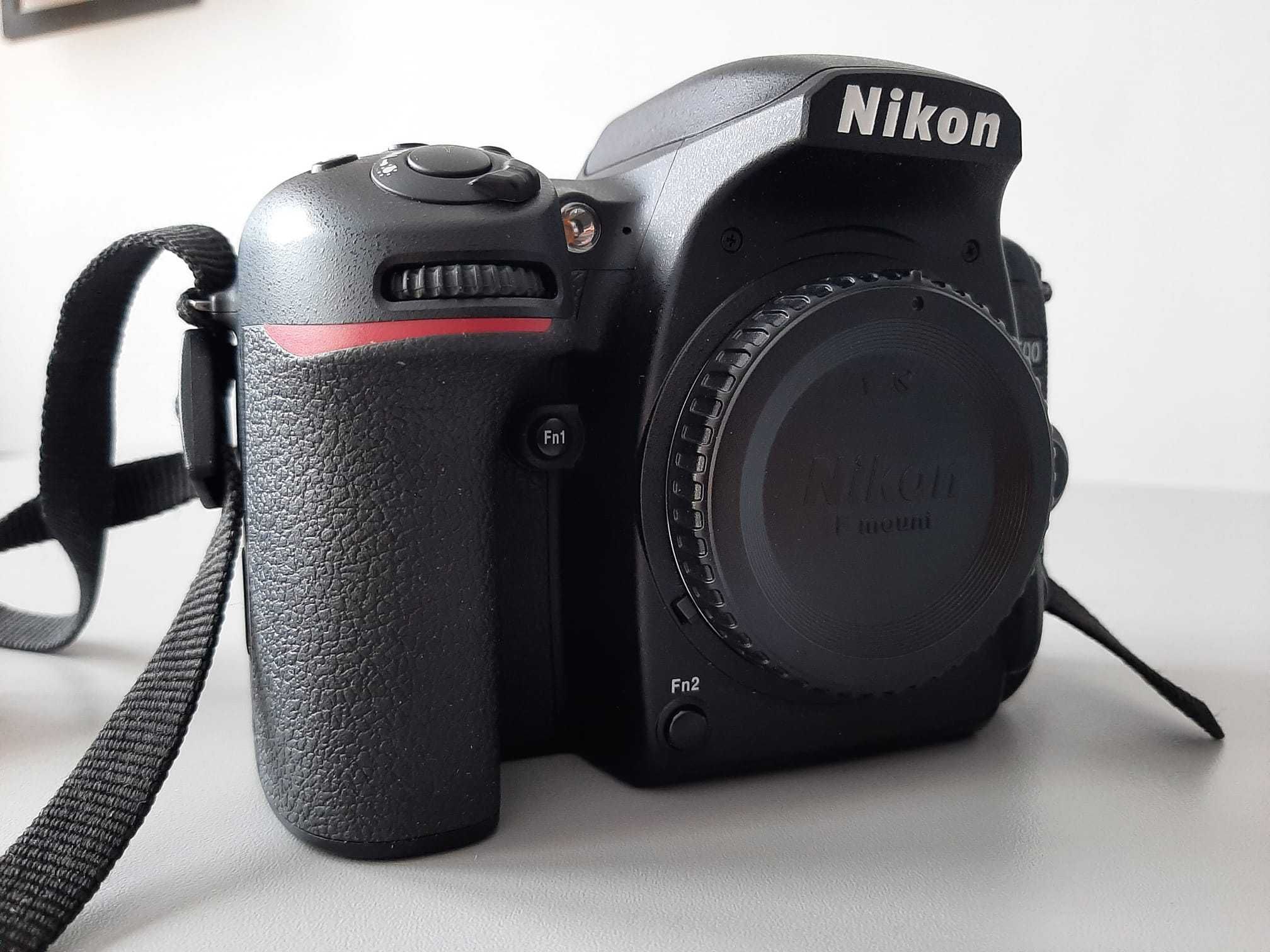 Aparat Nikon d7500 (2020)