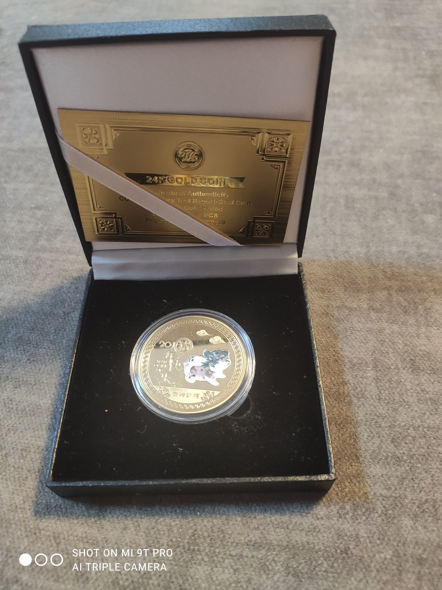 монета 2019 китай юани год свиньи 24k gold plating футляр сертификат