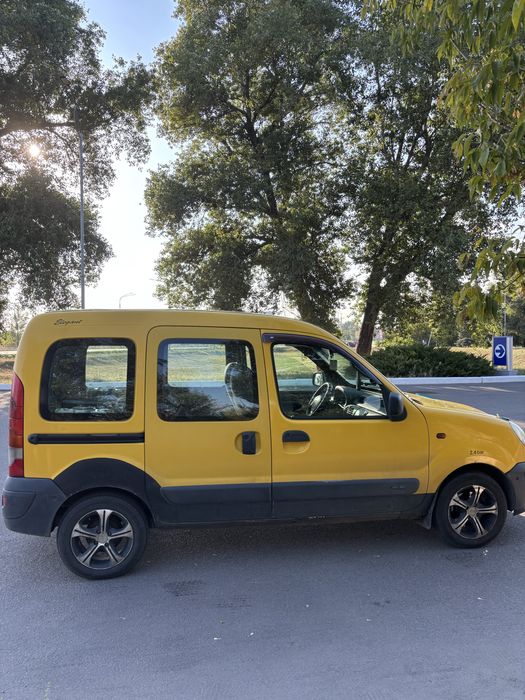 Renault kangoo..