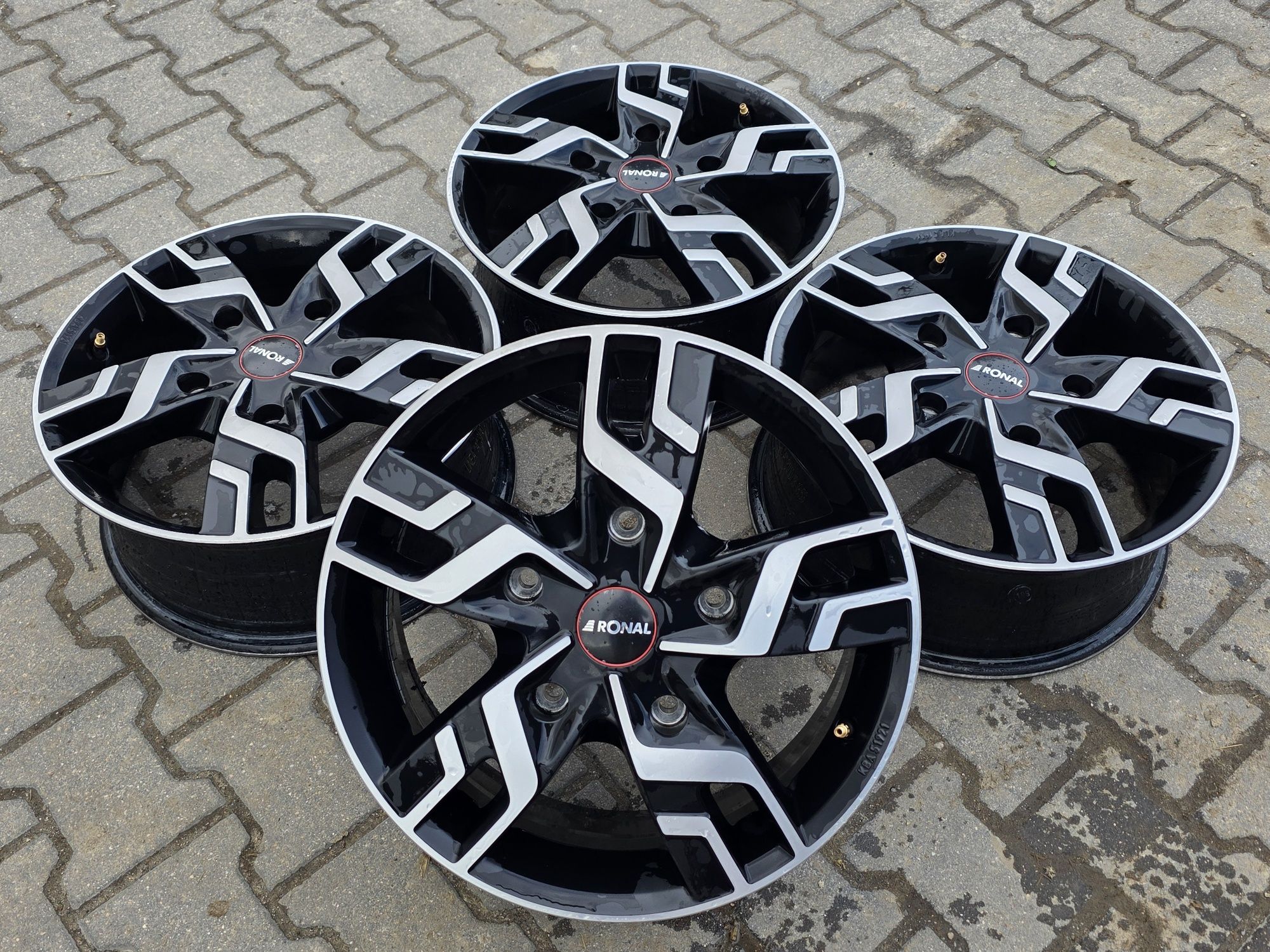 Felgi aluminiowe 17 cali RONAL 5x160 Ford Transit Tourneo TPMS