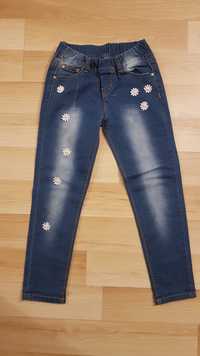 Spodnie jeansowe roz. 134