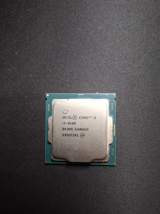Processador i3-810064284353200642120