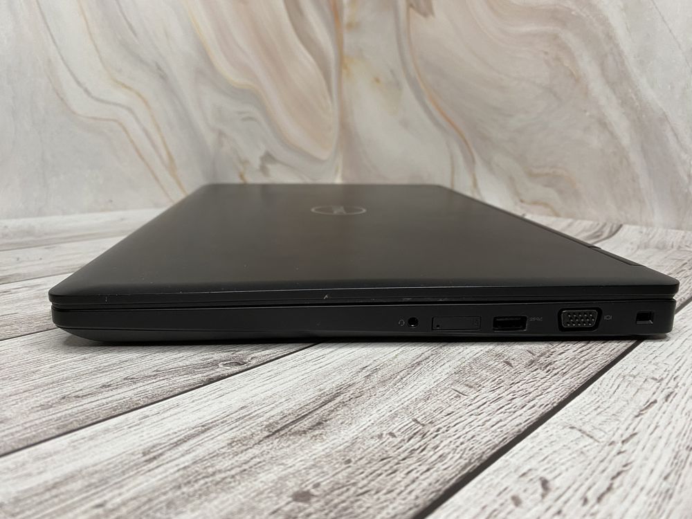 Dell Latitude 5591 Nvidia 15.6’FHD ips i7-8850H 16/256