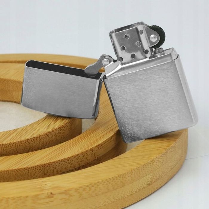 Prezent Dla Mężczyzny, Taty, Dziadka, Zapalniczka Zippo + Grawer, Dedy