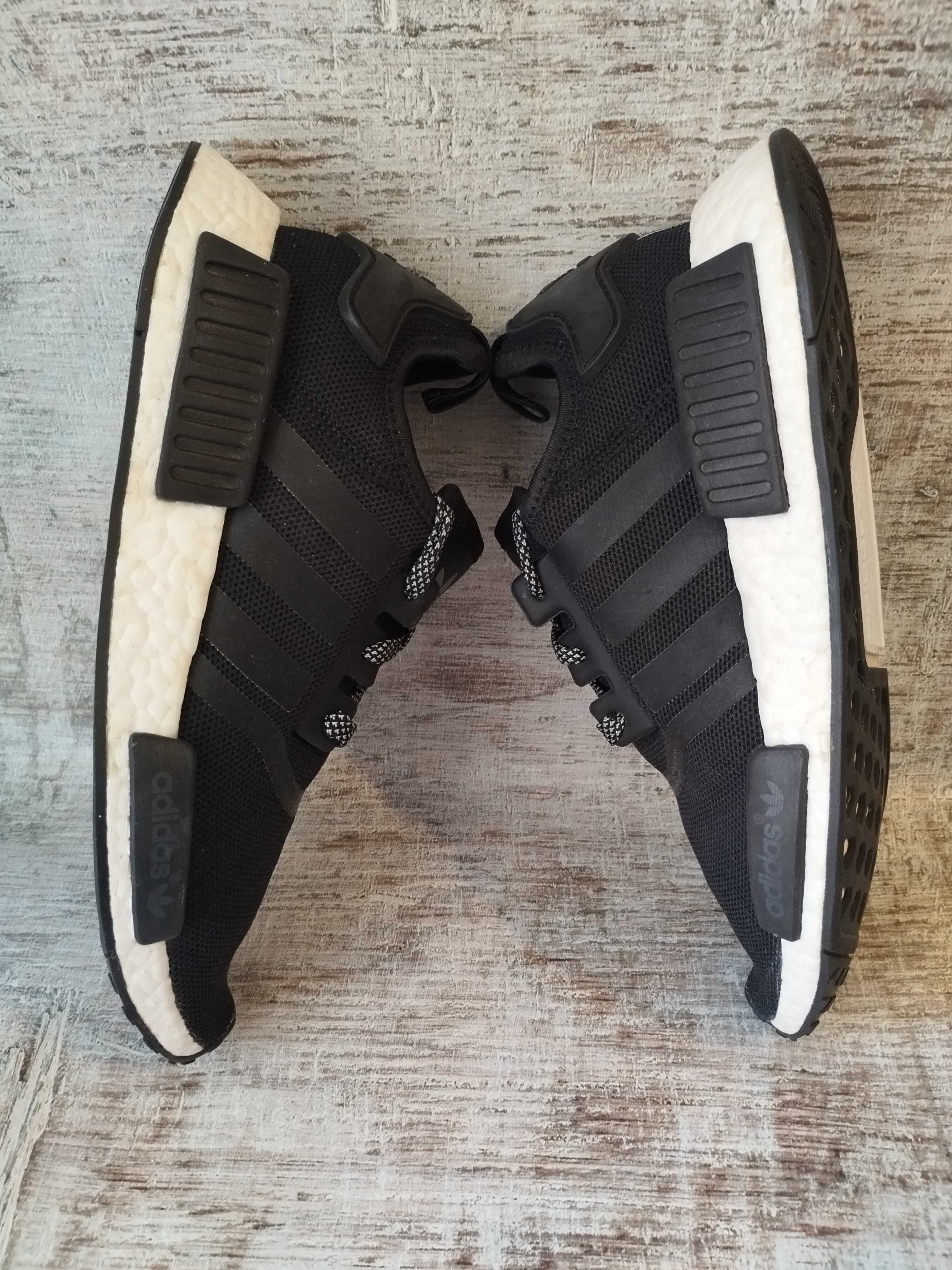 Buty adidas NMD R1 "Core Black