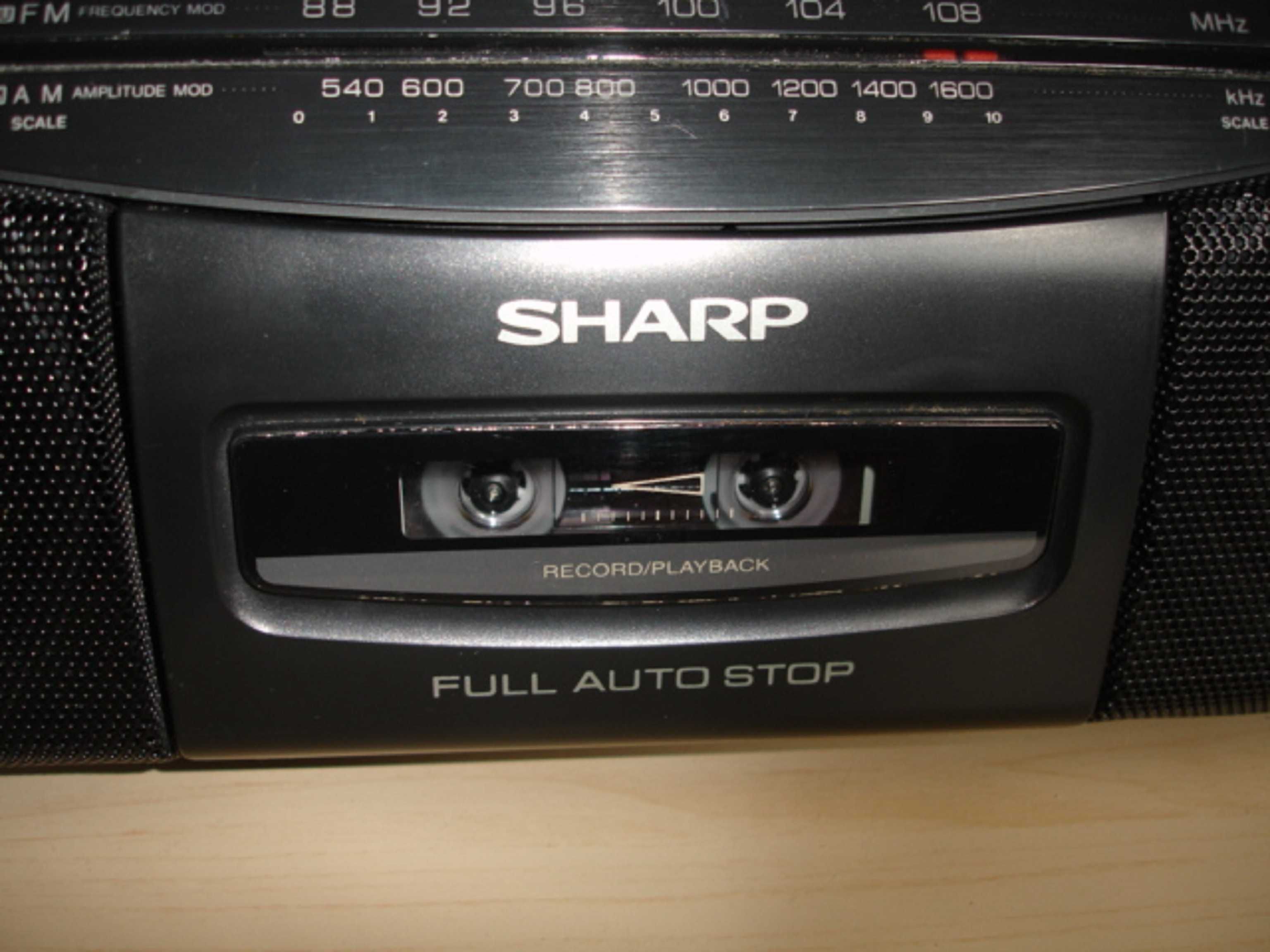 Radiomagnetofon SHARP QT-270H