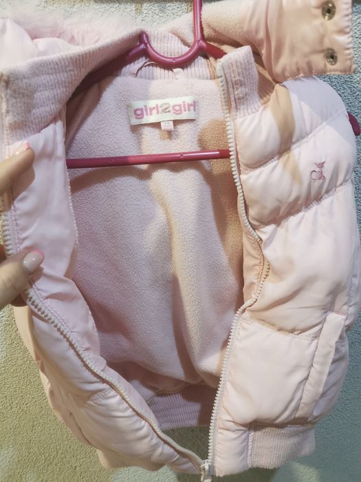 Bezrękawnik z kapturem ciepły gruby dla dziewczynki 116