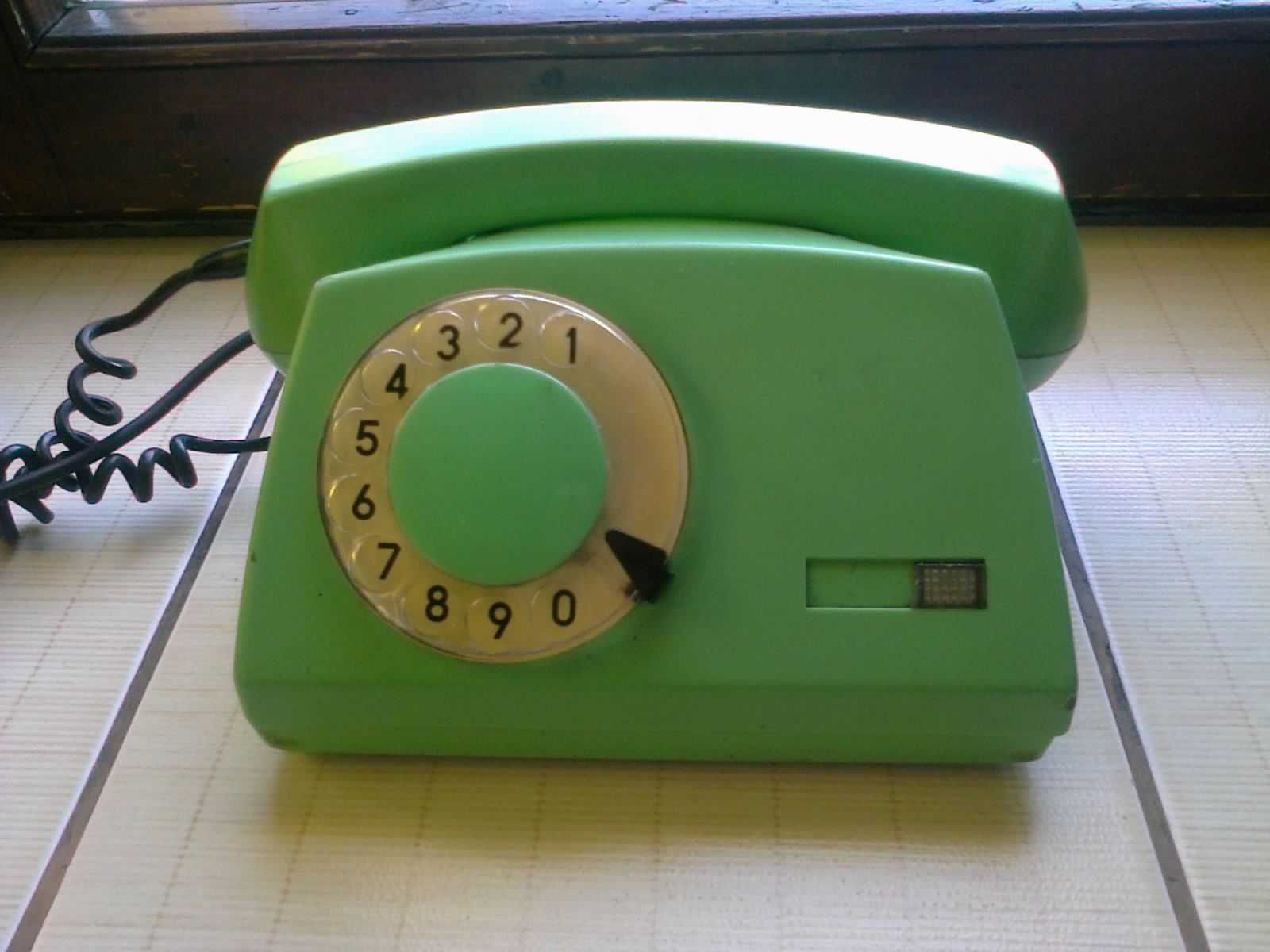 Telefon stacjionarny tarczowy Aster lata 70/80