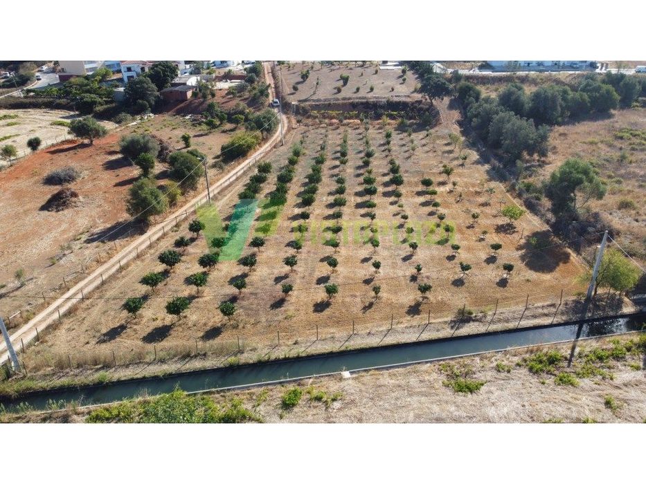 Terreno Misto em Odiáxere Excelente Localização Perto de Lagos, Pos...