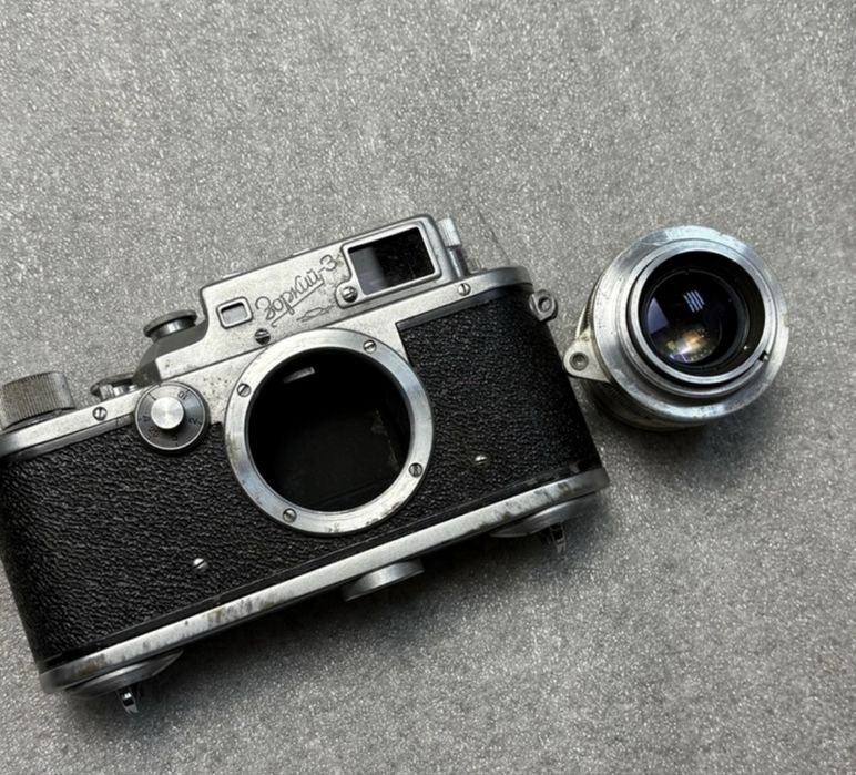 Фотоапарат Зоркий 3