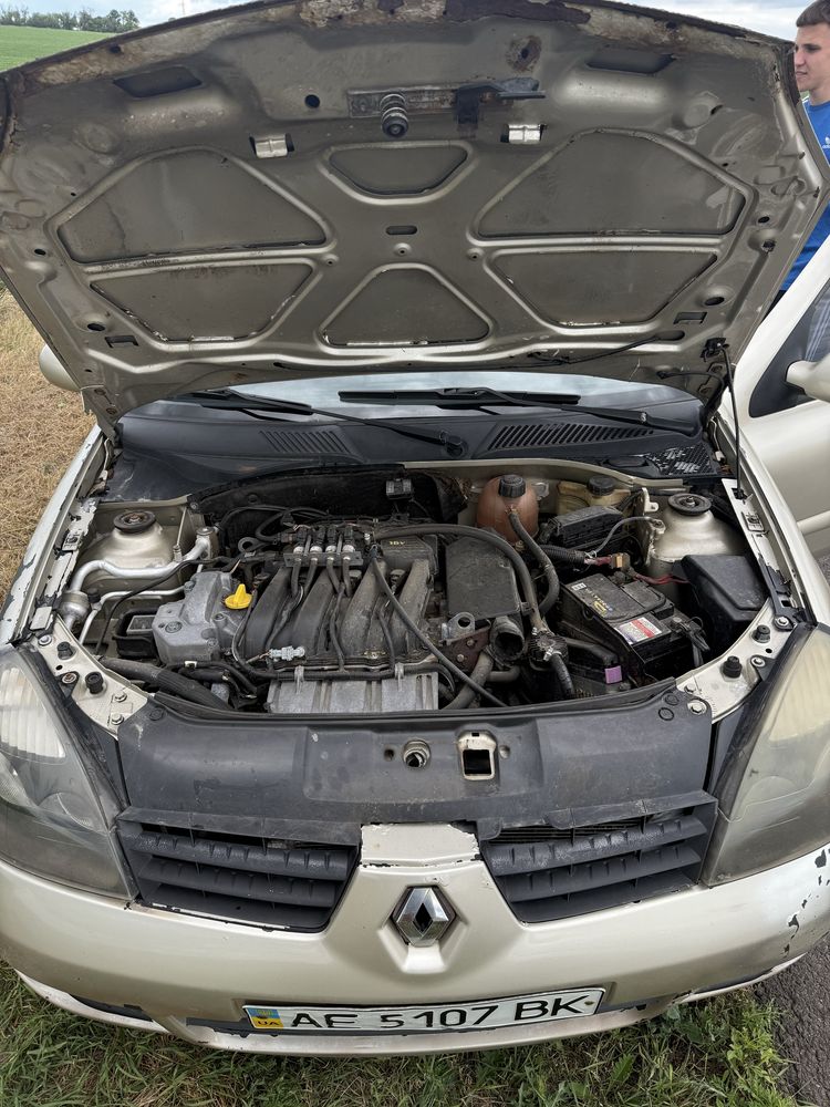 Renault Clio(Symbol) 1.4 газ/бенз автомат 2007