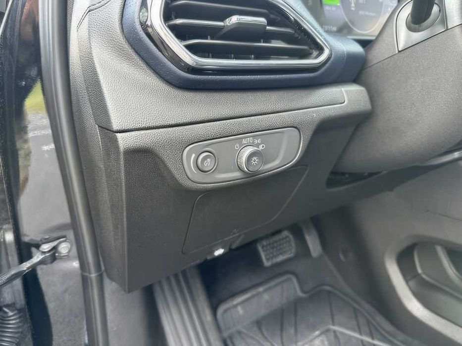 Chevrolet Bolt EUV Premier      2023