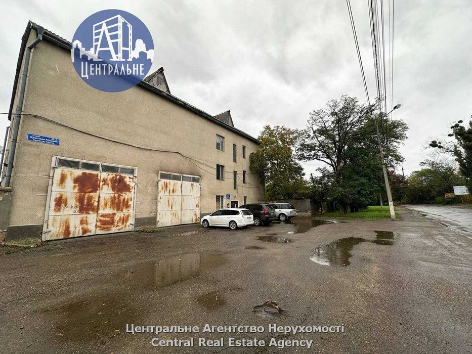 Оренда фасадного комплексу приміщень