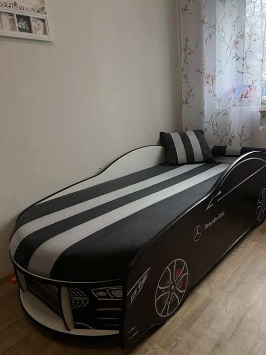 Ліжко-автомобіль