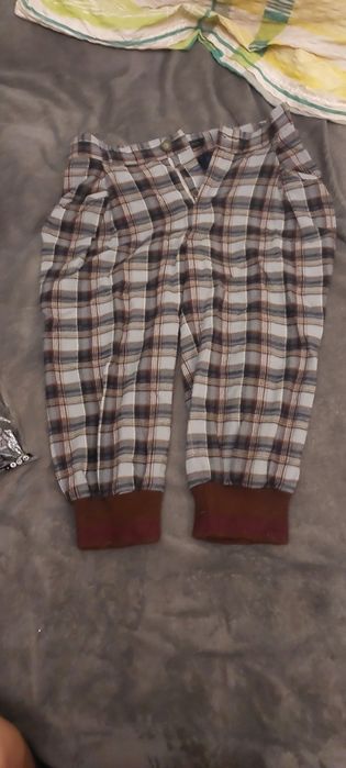 Штаны до колена в клетку тёплые