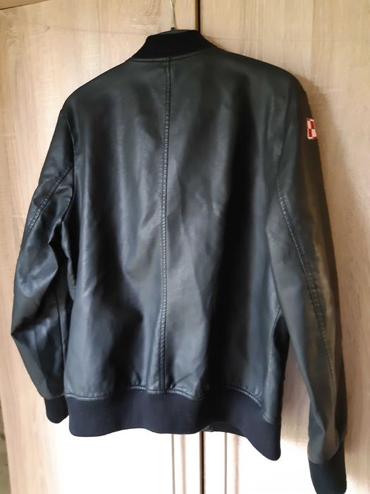 kurtka r. L-XL wiosenna jesienna , czarna bomberka, pilotka damska