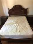 Cama casal mogno