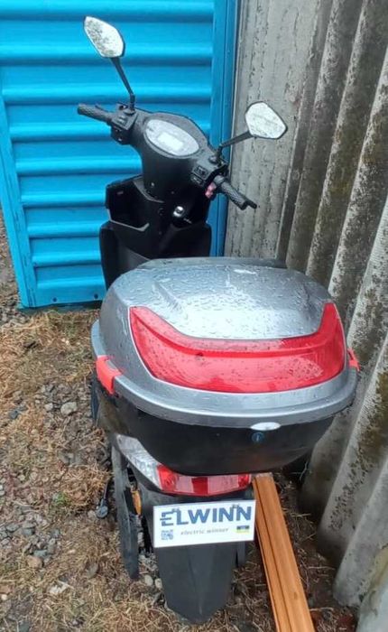 Електроскутер EL WINN EM-2200 Sport