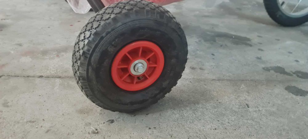 Trike a pedais - NOVO