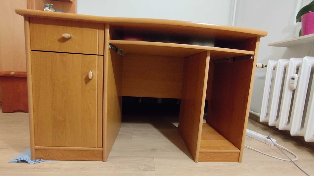 Biurko 200 zł - Tarnobrzeg