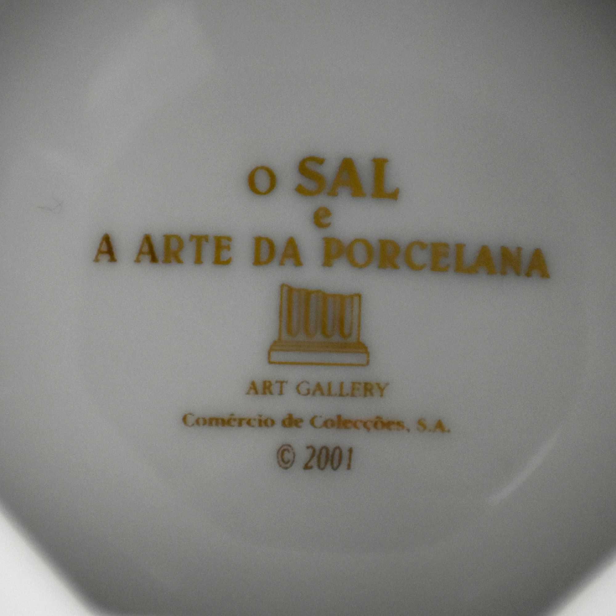 Saleiro oitavado em porcelana “O sal e a arte da Porcelana”