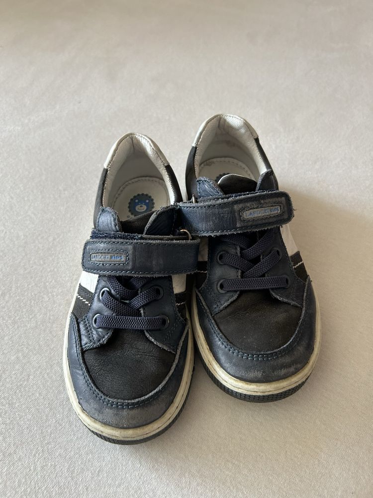 Buty wiosenne dla chlopca r.27