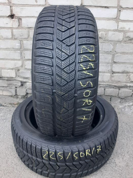 Шини б/у 225/50R17 Pirelli 2шт.зима.