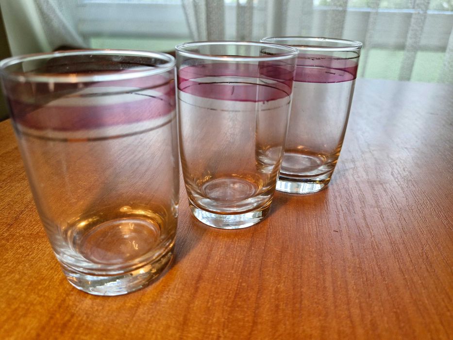 Szklanki z obwódka 100 ml 3 szt