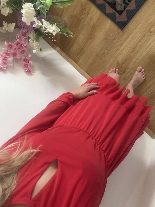 Sukienka czerwona Mohito