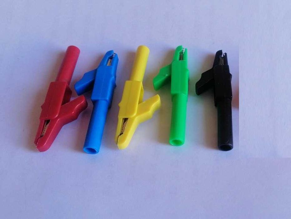 зажимы, коннекторы типа крокодил в пластике ( супер)
