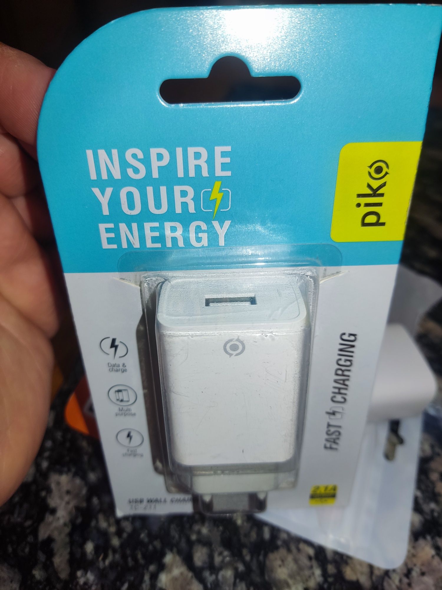 Зарядний пристрій VoltMe Revo 20 Duo light