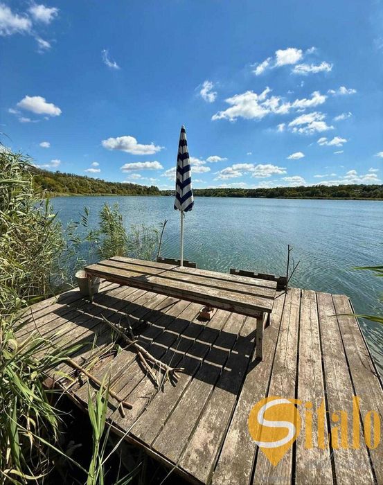 Продаж будинку на березі Дніпра!