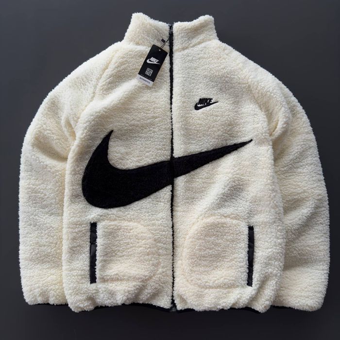 Двостороння куртка Nike Найк дуже тепла. Нова.