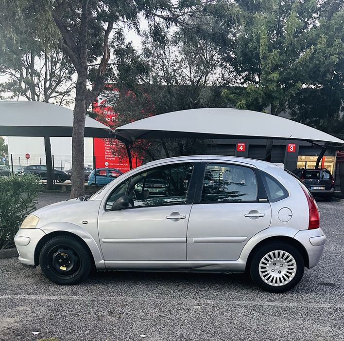 Carro para dia a dia em bom estado nada a fazer